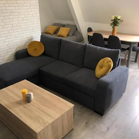 4couchages/piscine/tennis/plage Apartamento *