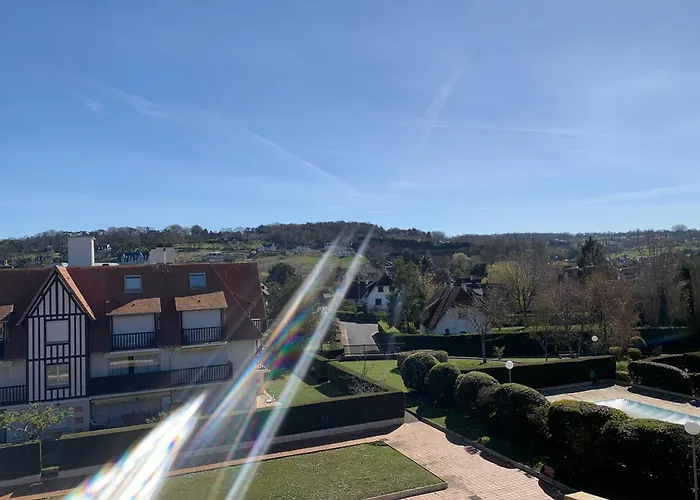 4couchages/piscine/tennis/plage *