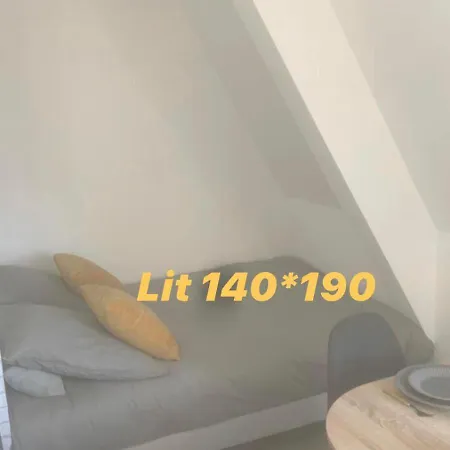 4couchages/piscine/tennis/plage